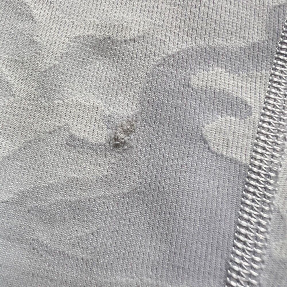 Lululemon Tight 0 Wunder Under High-Rise Incognito Camo Jacquard Alpine White - Picture 3 of 14